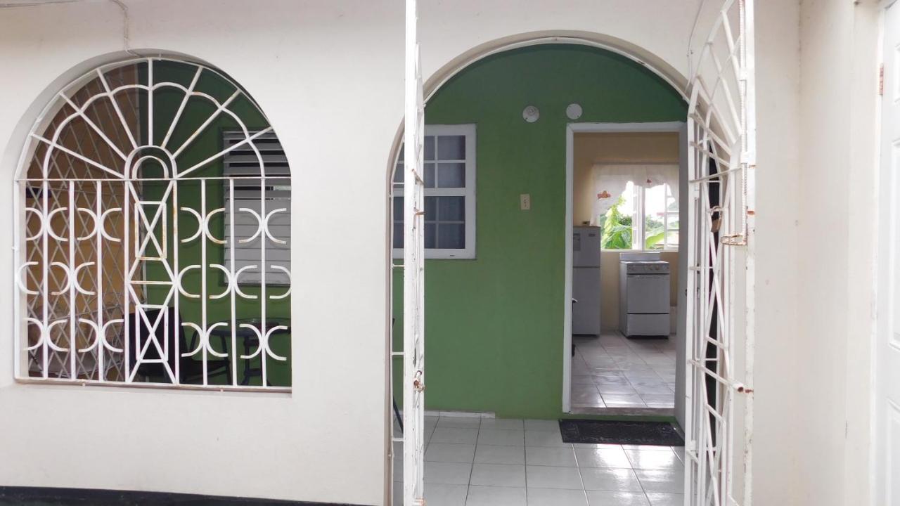 Dancehall Hostel Kingston Esterno foto
