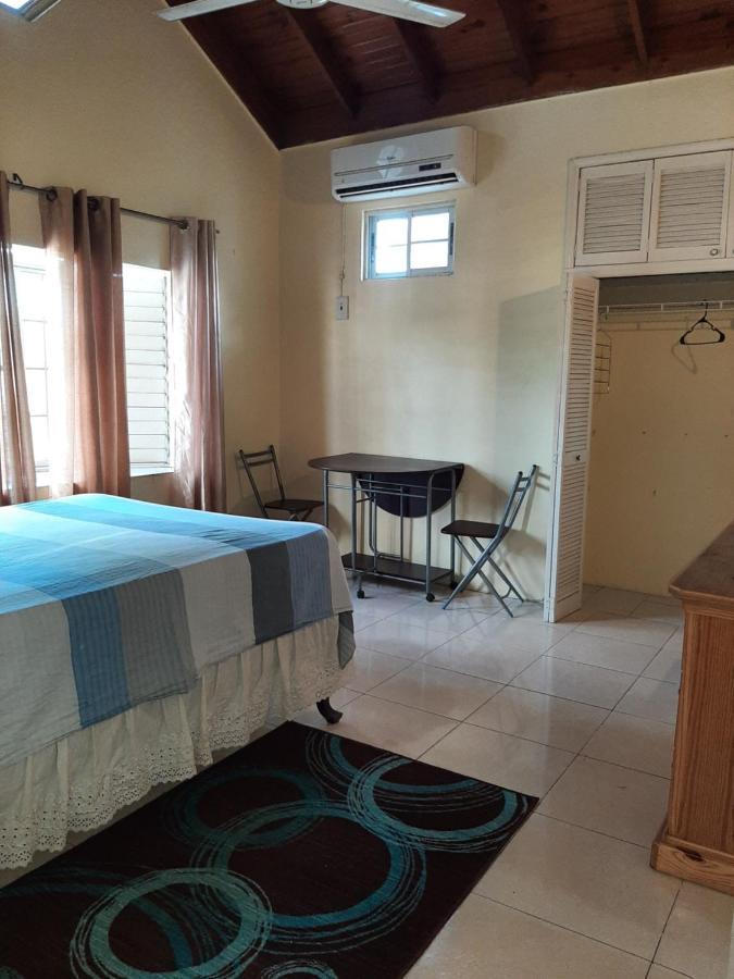 Dancehall Hostel Kingston Esterno foto