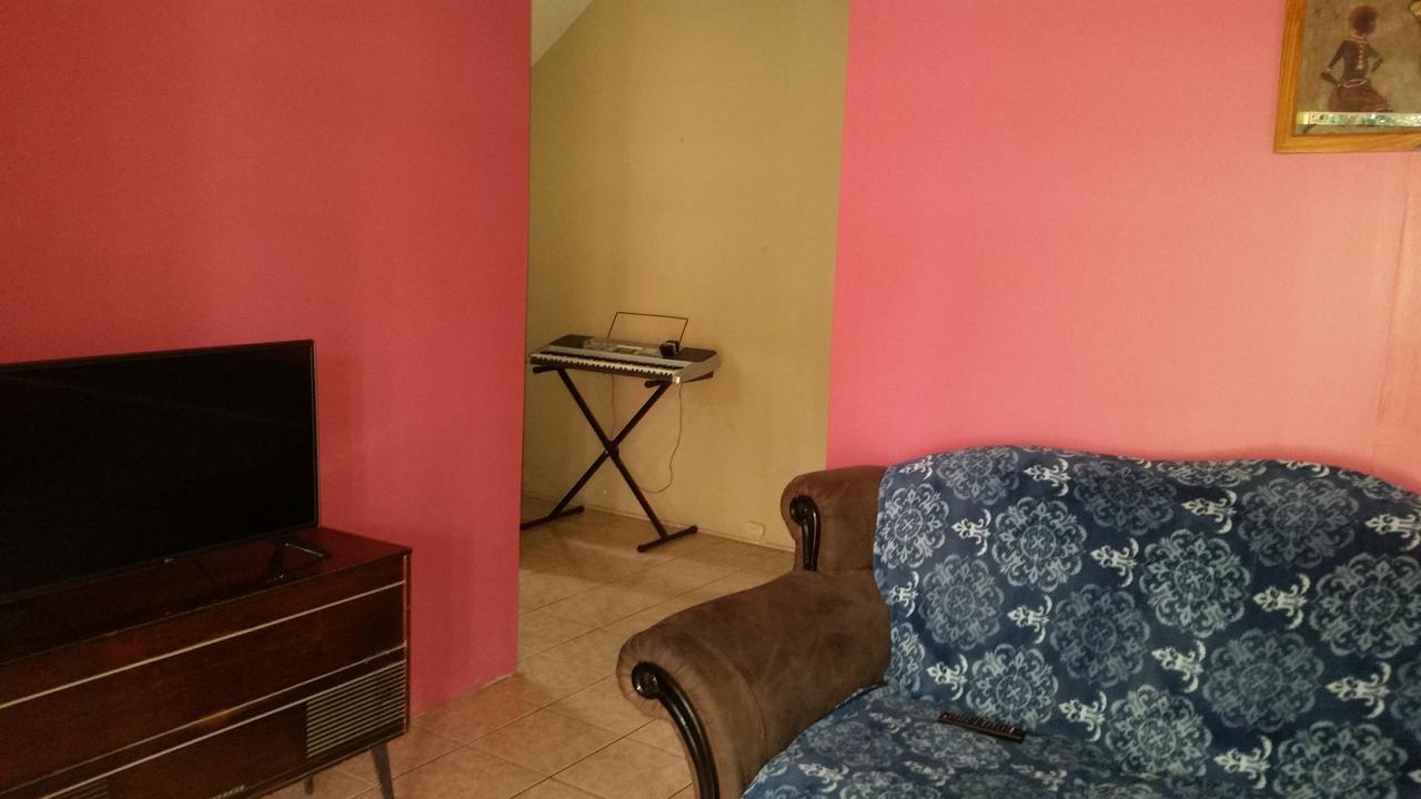 Dancehall Hostel Kingston Esterno foto